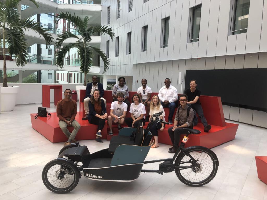 Fünf Mobilitätsexpert*innen und Stadtplaner*innen aus Sambia, Simbabwe und Südafrika zu Besuch im HOLM